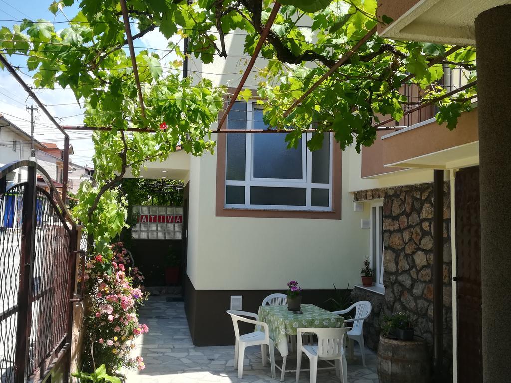 House Nativa Hotel Ohrida Exterior foto