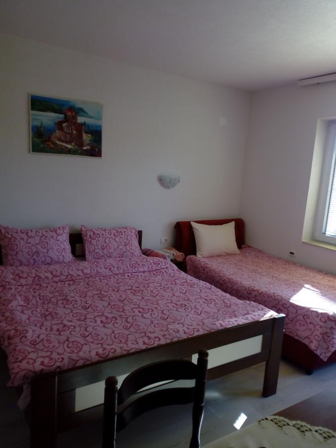 House Nativa Hotel Ohrida Exterior foto